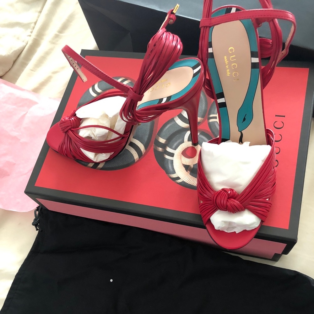 -🌸Gucci Sandals-